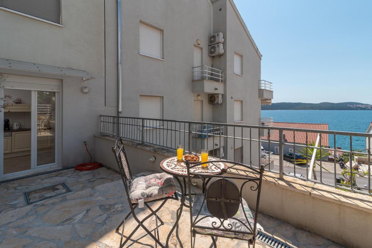 Apartments Liam Trogir Buitenkant foto