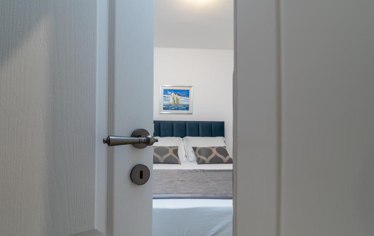 Apartments Liam Trogir Buitenkant foto