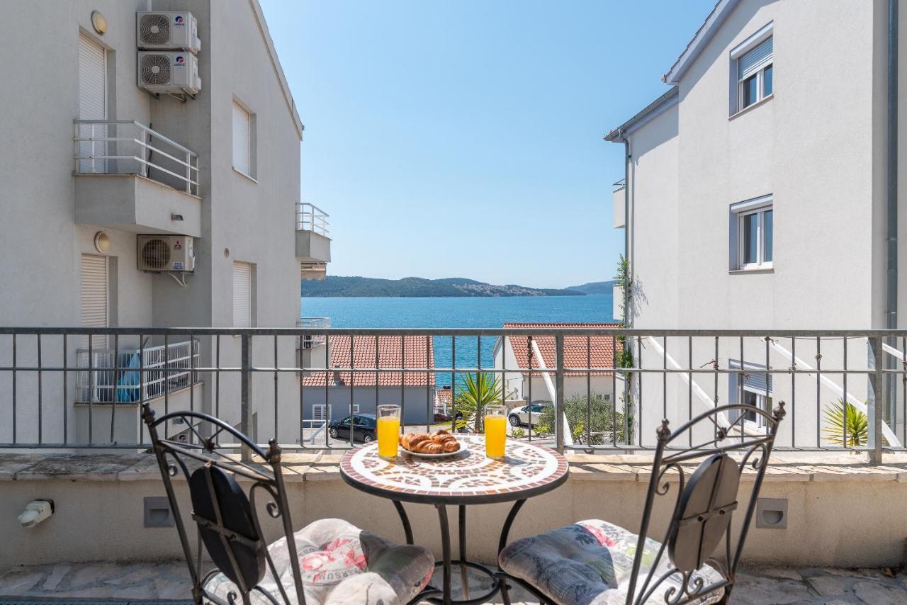 Apartments Liam Trogir Buitenkant foto